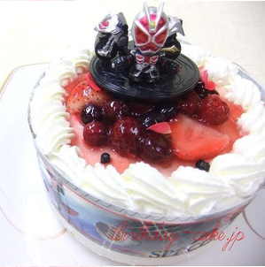 ⑧イチゴのデコレーション誕生日ケーキ.png